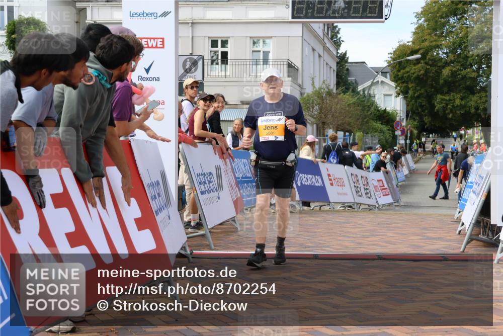 31.08.2025 - 21. Blankeneser Heldenlauf Strokosch-Dieckow http://msf.ph/oto/8702254 31.08.2025 13:41:08 Ziel 5581 meine-sportfotos.de