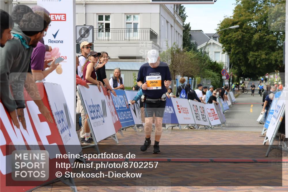 31.08.2025 - 21. Blankeneser Heldenlauf Strokosch-Dieckow http://msf.ph/oto/8702257 31.08.2025 13:41:07 Ziel 5581 meine-sportfotos.de