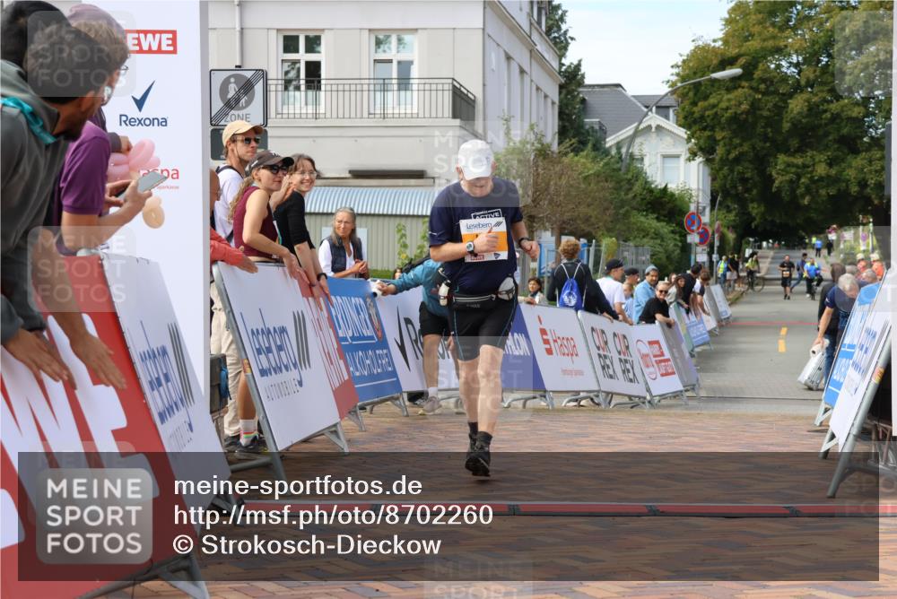 31.08.2025 - 21. Blankeneser Heldenlauf Strokosch-Dieckow http://msf.ph/oto/8702260 31.08.2025 13:41:07 Ziel 5581 meine-sportfotos.de
