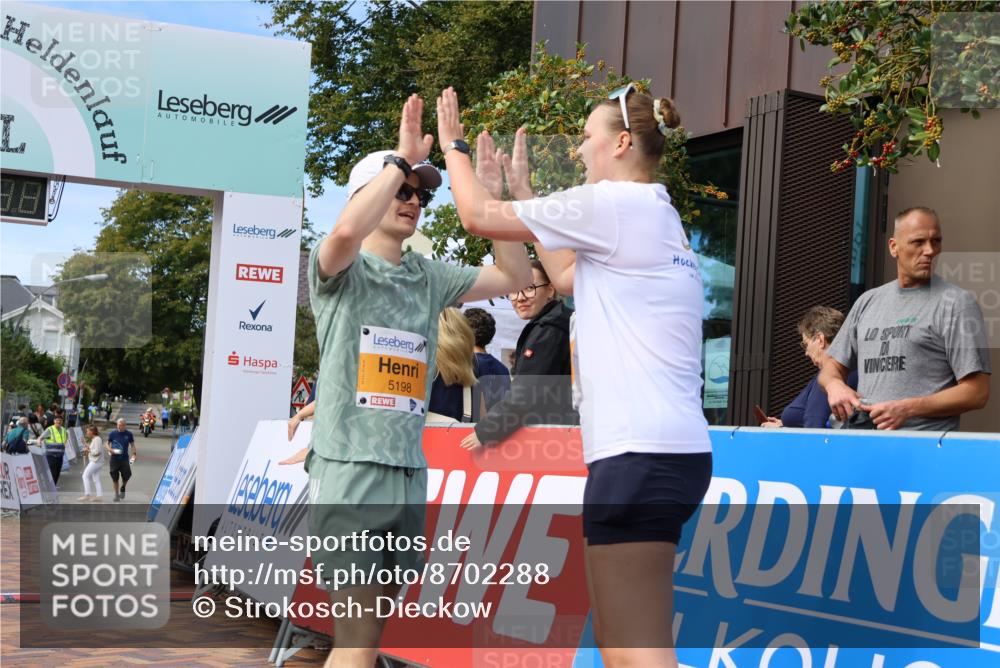 31.08.2025 - 21. Blankeneser Heldenlauf Strokosch-Dieckow http://msf.ph/oto/8702288 31.08.2025 13:39:30 Ziel 5198 meine-sportfotos.de