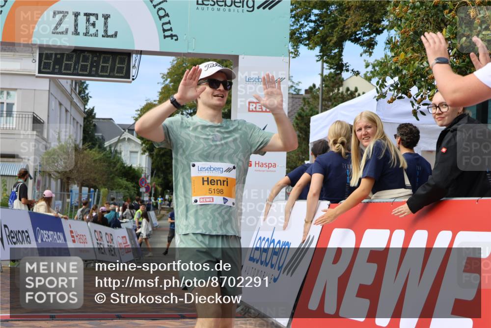 31.08.2025 - 21. Blankeneser Heldenlauf Strokosch-Dieckow http://msf.ph/oto/8702291 31.08.2025 13:39:30 Ziel 5198 meine-sportfotos.de