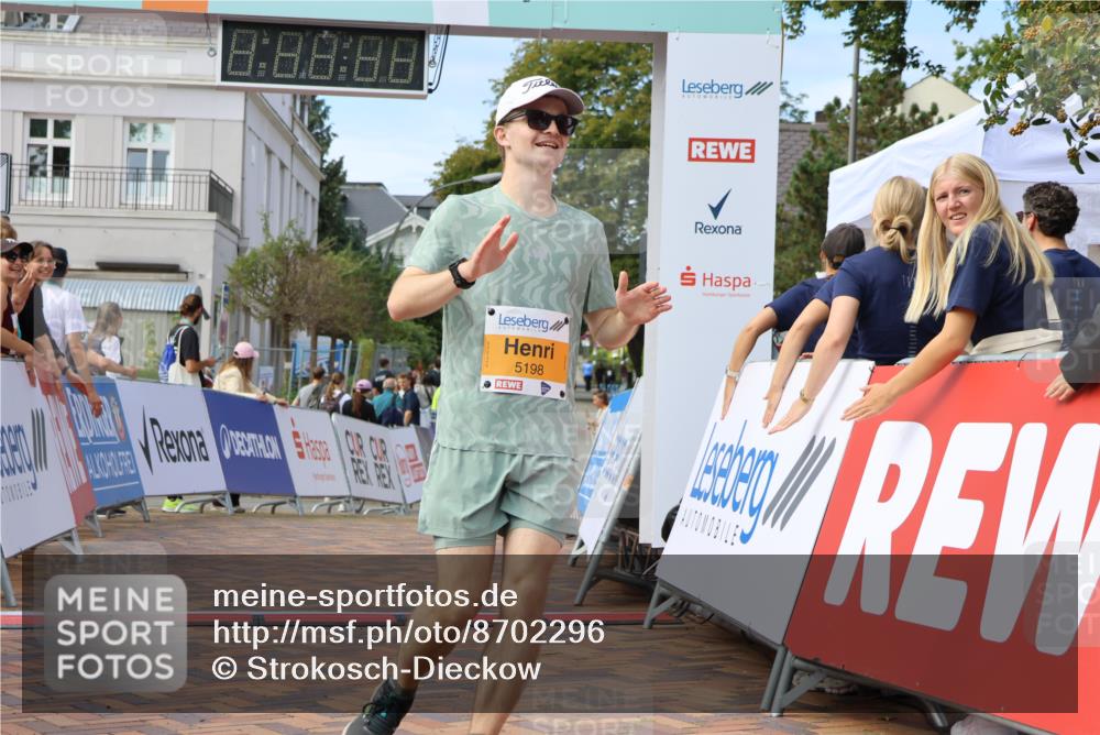 31.08.2025 - 21. Blankeneser Heldenlauf Strokosch-Dieckow http://msf.ph/oto/8702296 31.08.2025 13:39:29 Ziel 5198 meine-sportfotos.de