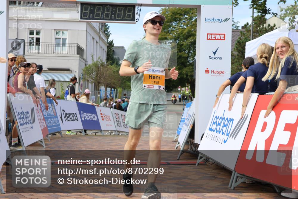 31.08.2025 - 21. Blankeneser Heldenlauf Strokosch-Dieckow http://msf.ph/oto/8702299 31.08.2025 13:39:29 Ziel 5198 meine-sportfotos.de