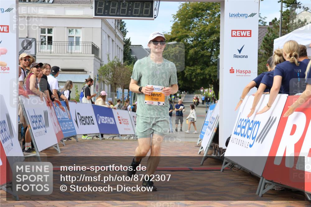 31.08.2025 - 21. Blankeneser Heldenlauf Strokosch-Dieckow http://msf.ph/oto/8702307 31.08.2025 13:39:28 Ziel 5198 meine-sportfotos.de