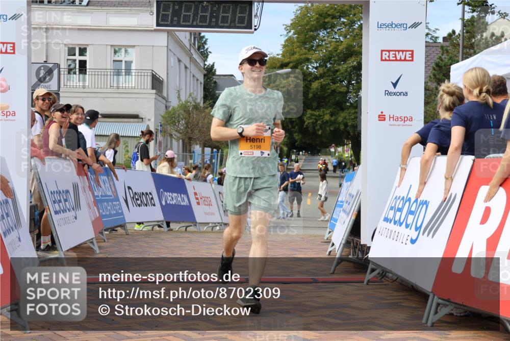 31.08.2025 - 21. Blankeneser Heldenlauf Strokosch-Dieckow http://msf.ph/oto/8702309 31.08.2025 13:39:28 Ziel 5198 meine-sportfotos.de