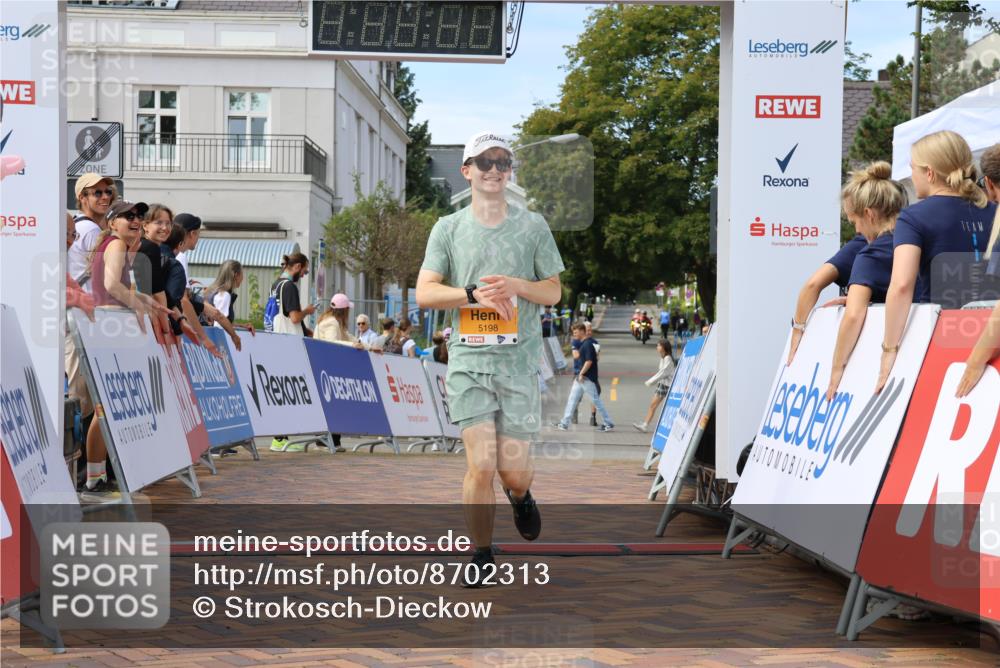 31.08.2025 - 21. Blankeneser Heldenlauf Strokosch-Dieckow http://msf.ph/oto/8702313 31.08.2025 13:39:28 Ziel 5198 meine-sportfotos.de