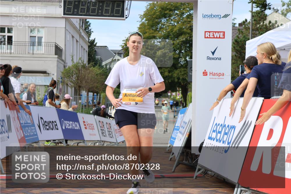 31.08.2025 - 21. Blankeneser Heldenlauf Strokosch-Dieckow http://msf.ph/oto/8702328 31.08.2025 13:39:17 Ziel 5199 meine-sportfotos.de