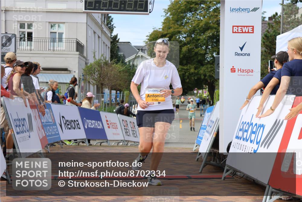 31.08.2025 - 21. Blankeneser Heldenlauf Strokosch-Dieckow http://msf.ph/oto/8702334 31.08.2025 13:39:17 Ziel 5199 meine-sportfotos.de