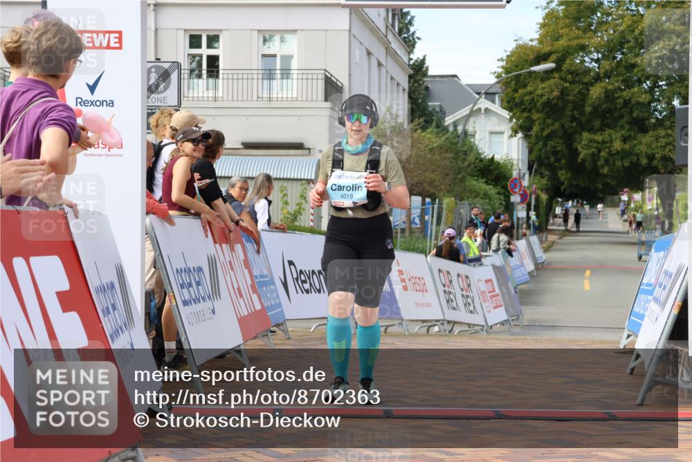 31.08.2025 - 21. Blankeneser Heldenlauf Strokosch-Dieckow http://msf.ph/oto/8702363 31.08.2025 13:38:18 Ziel 4019 meine-sportfotos.de