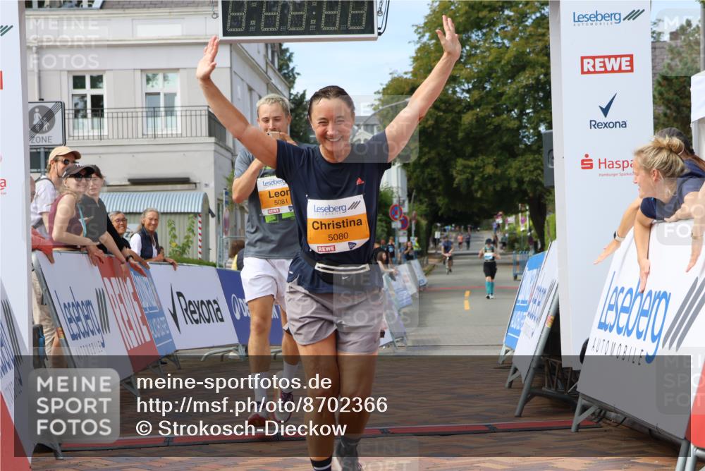 31.08.2025 - 21. Blankeneser Heldenlauf Strokosch-Dieckow http://msf.ph/oto/8702366 31.08.2025 13:37:59 Ziel 5080 meine-sportfotos.de