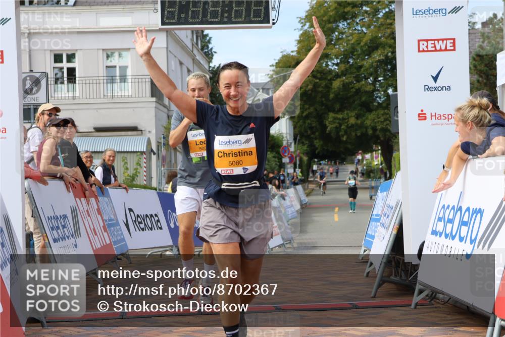 31.08.2025 - 21. Blankeneser Heldenlauf Strokosch-Dieckow http://msf.ph/oto/8702367 31.08.2025 13:37:59 Ziel 5080 meine-sportfotos.de