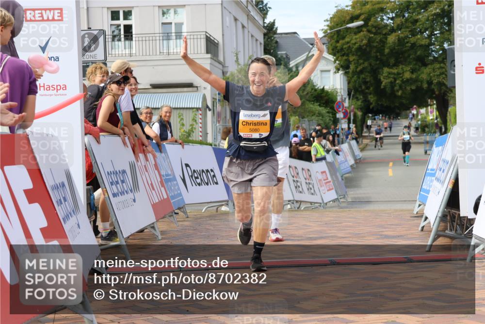 31.08.2025 - 21. Blankeneser Heldenlauf Strokosch-Dieckow http://msf.ph/oto/8702382 31.08.2025 13:37:58 Ziel 5080 meine-sportfotos.de