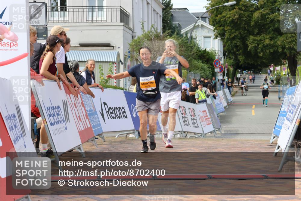 31.08.2025 - 21. Blankeneser Heldenlauf Strokosch-Dieckow http://msf.ph/oto/8702400 31.08.2025 13:37:56 Ziel 5080 meine-sportfotos.de
