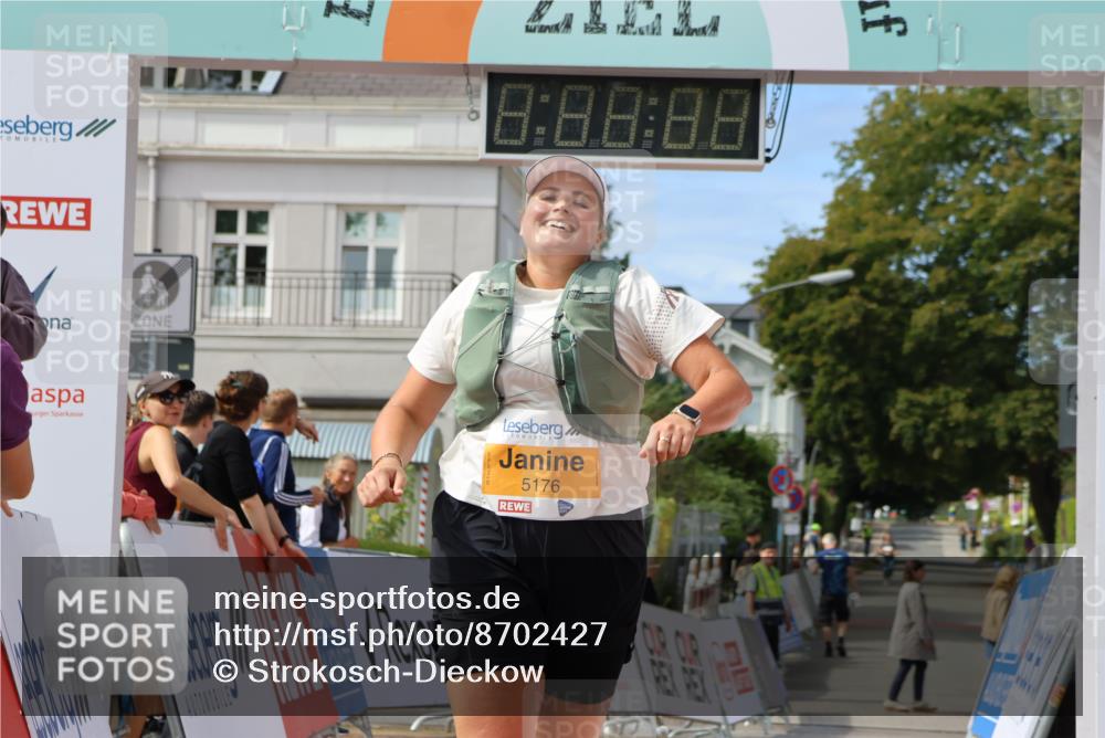 31.08.2025 - 21. Blankeneser Heldenlauf Strokosch-Dieckow http://msf.ph/oto/8702427 31.08.2025 13:35:33 Ziel 5176 meine-sportfotos.de