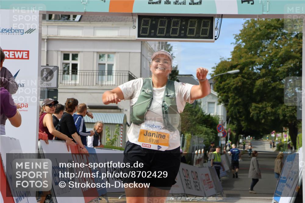 31.08.2025 - 21. Blankeneser Heldenlauf Strokosch-Dieckow http://msf.ph/oto/8702429 31.08.2025 13:35:33 Ziel 5176 meine-sportfotos.de