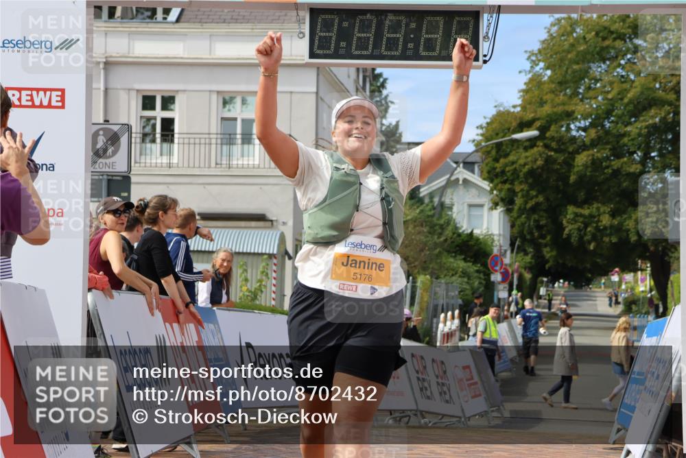 31.08.2025 - 21. Blankeneser Heldenlauf Strokosch-Dieckow http://msf.ph/oto/8702432 31.08.2025 13:35:33 Ziel 5176 meine-sportfotos.de