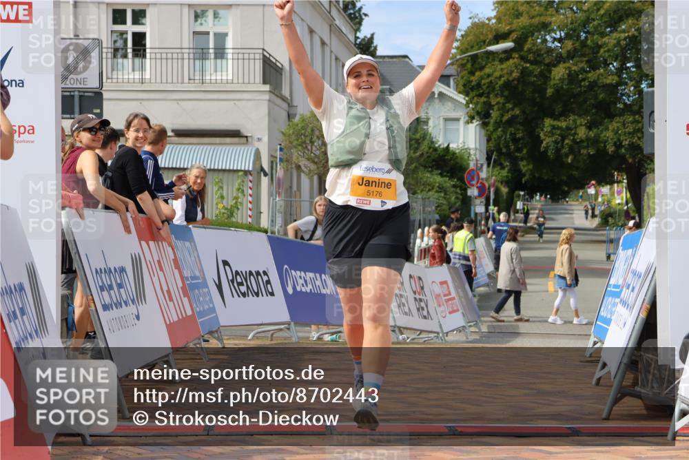 31.08.2025 - 21. Blankeneser Heldenlauf Strokosch-Dieckow http://msf.ph/oto/8702443 31.08.2025 13:35:32 Ziel 5176 meine-sportfotos.de