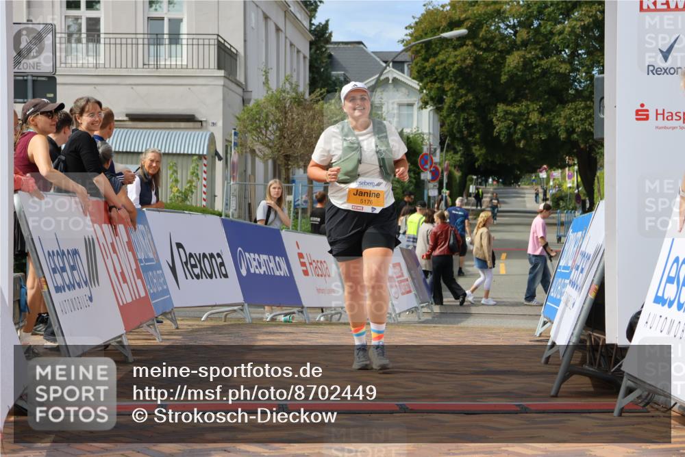 31.08.2025 - 21. Blankeneser Heldenlauf Strokosch-Dieckow http://msf.ph/oto/8702449 31.08.2025 13:35:31 Ziel 5176 meine-sportfotos.de