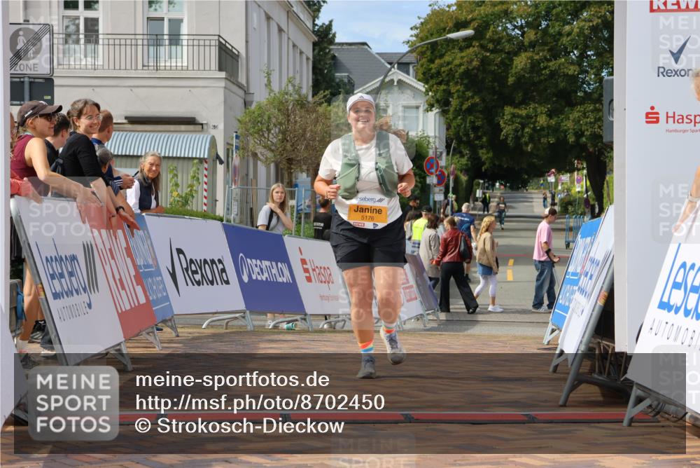 31.08.2025 - 21. Blankeneser Heldenlauf Strokosch-Dieckow http://msf.ph/oto/8702450 31.08.2025 13:35:31 Ziel 5176 meine-sportfotos.de