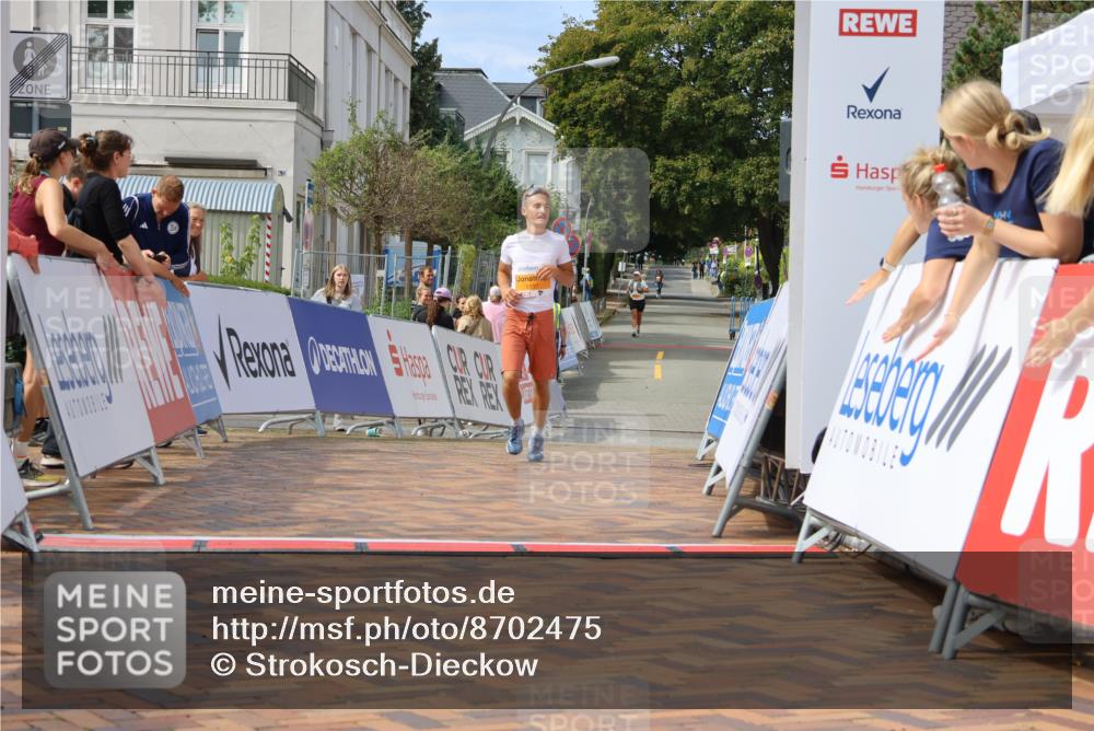 31.08.2025 - 21. Blankeneser Heldenlauf Strokosch-Dieckow http://msf.ph/oto/8702475 31.08.2025 13:35:12 Ziel 5137 meine-sportfotos.de