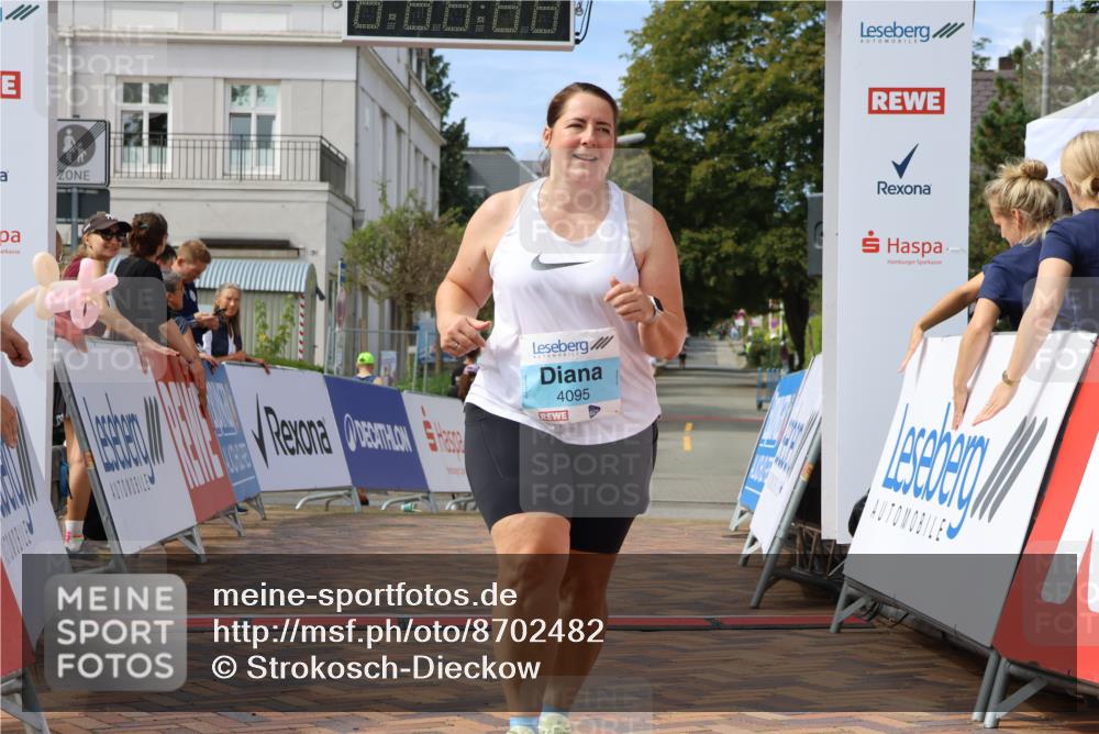 31.08.2025 - 21. Blankeneser Heldenlauf Strokosch-Dieckow http://msf.ph/oto/8702482 31.08.2025 13:34:43 Ziel 4399, 4095 meine-sportfotos.de
