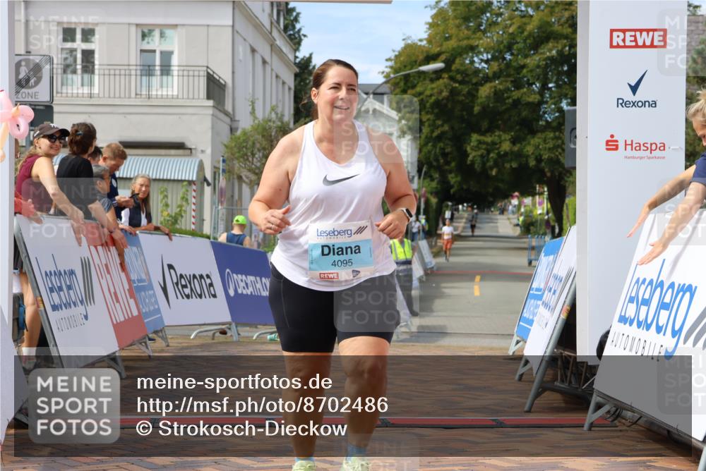31.08.2025 - 21. Blankeneser Heldenlauf Strokosch-Dieckow http://msf.ph/oto/8702486 31.08.2025 13:34:43 Ziel 4399, 4095 meine-sportfotos.de