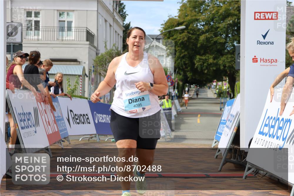 31.08.2025 - 21. Blankeneser Heldenlauf Strokosch-Dieckow http://msf.ph/oto/8702488 31.08.2025 13:34:42 Ziel 4399, 4095 meine-sportfotos.de