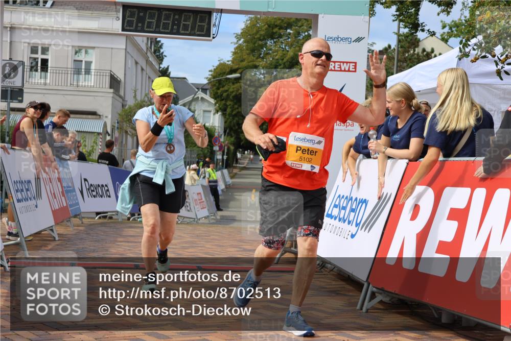 31.08.2025 - 21. Blankeneser Heldenlauf Strokosch-Dieckow http://msf.ph/oto/8702513 31.08.2025 13:33:20 Ziel 5102 meine-sportfotos.de