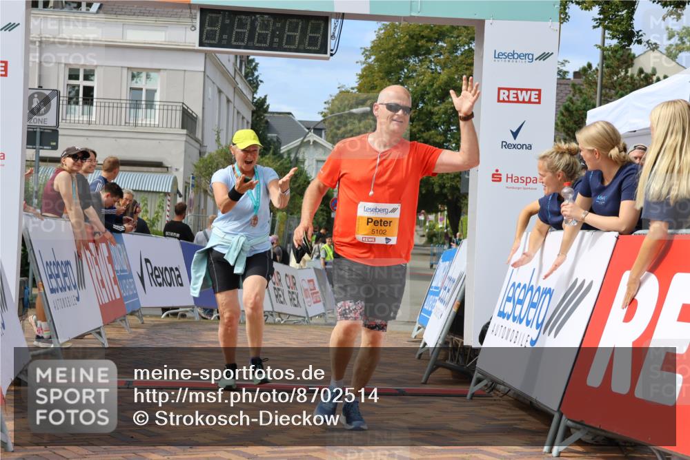31.08.2025 - 21. Blankeneser Heldenlauf Strokosch-Dieckow http://msf.ph/oto/8702514 31.08.2025 13:33:20 Ziel 5102 meine-sportfotos.de