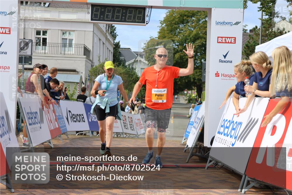 31.08.2025 - 21. Blankeneser Heldenlauf Strokosch-Dieckow http://msf.ph/oto/8702524 31.08.2025 13:33:19 Ziel 5102 meine-sportfotos.de