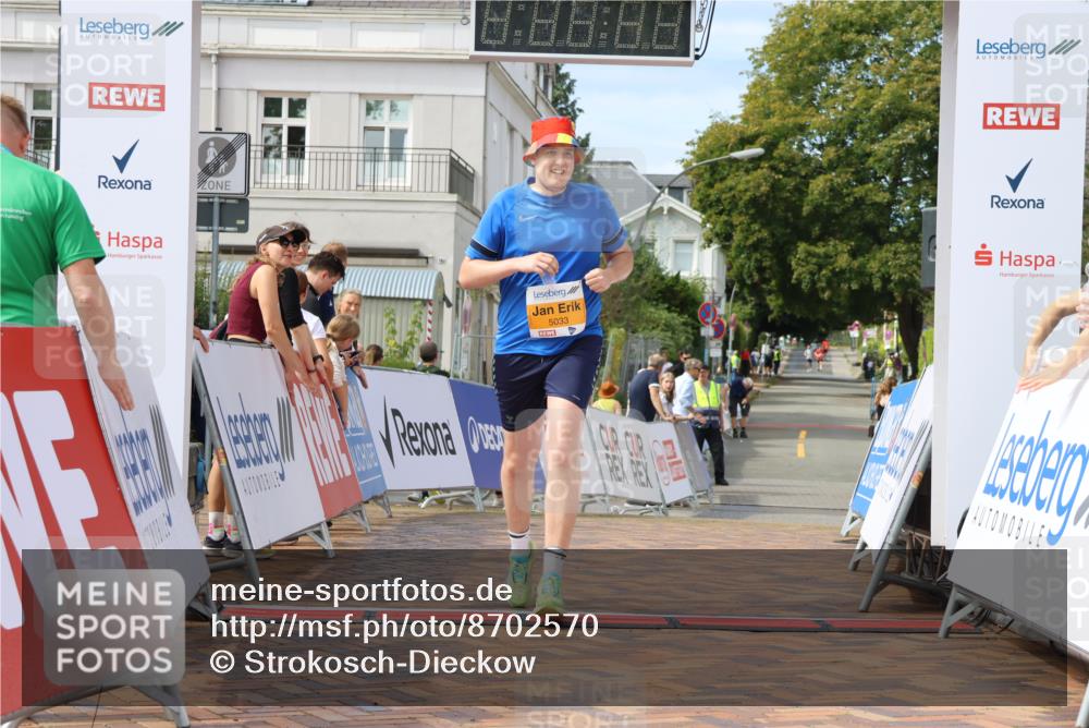 31.08.2025 - 21. Blankeneser Heldenlauf Strokosch-Dieckow http://msf.ph/oto/8702570 31.08.2025 13:31:42 Ziel 5033 meine-sportfotos.de