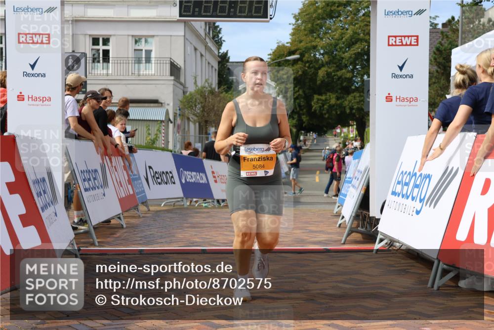 31.08.2025 - 21. Blankeneser Heldenlauf Strokosch-Dieckow http://msf.ph/oto/8702575 31.08.2025 13:30:22 Ziel 5084 meine-sportfotos.de