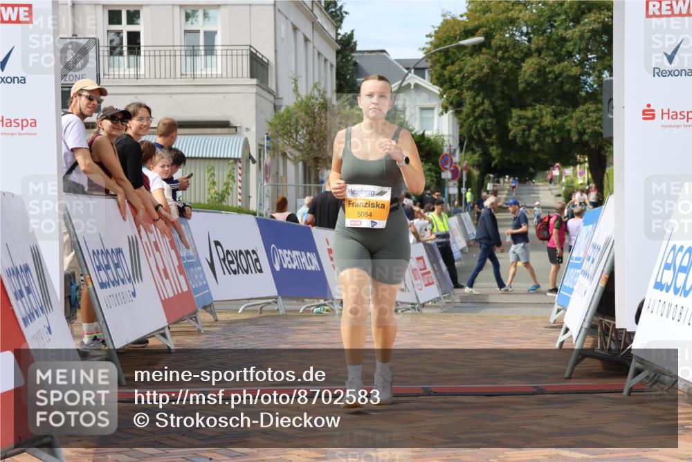 31.08.2025 - 21. Blankeneser Heldenlauf Strokosch-Dieckow http://msf.ph/oto/8702583 31.08.2025 13:30:21 Ziel 5084 meine-sportfotos.de