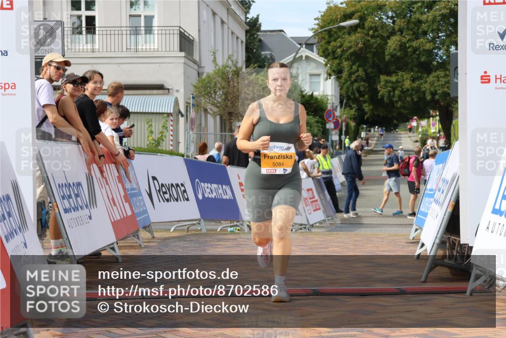 31.08.2025 - 21. Blankeneser Heldenlauf Strokosch-Dieckow http://msf.ph/oto/8702586 31.08.2025 13:30:21 Ziel 5084 meine-sportfotos.de