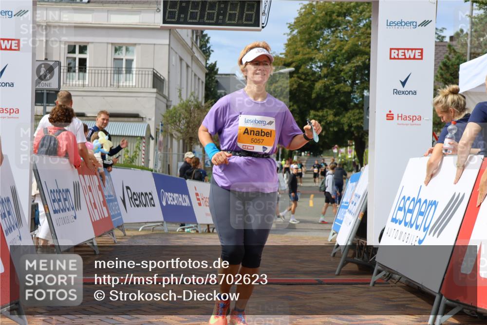 31.08.2025 - 21. Blankeneser Heldenlauf Strokosch-Dieckow http://msf.ph/oto/8702623 31.08.2025 13:27:18 Ziel 5057 meine-sportfotos.de