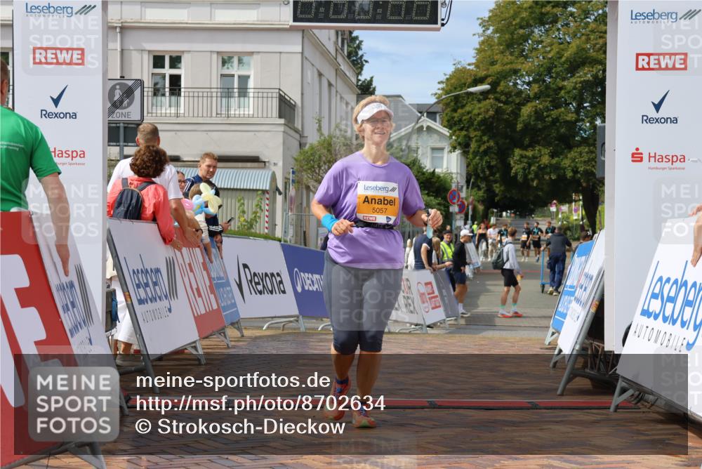 31.08.2025 - 21. Blankeneser Heldenlauf Strokosch-Dieckow http://msf.ph/oto/8702634 31.08.2025 13:27:17 Ziel 5057 meine-sportfotos.de