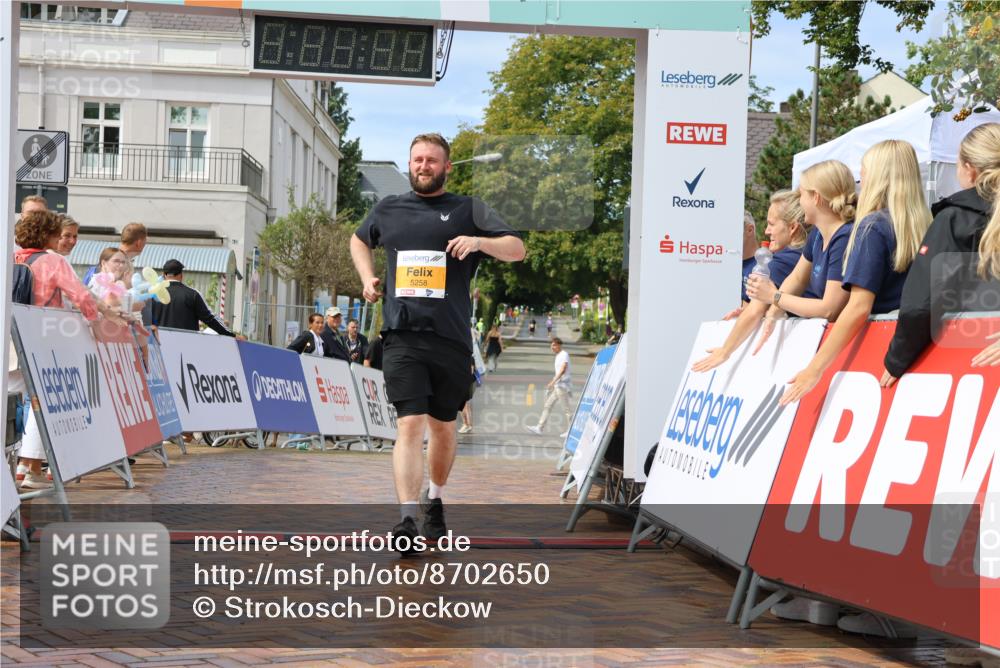 31.08.2025 - 21. Blankeneser Heldenlauf Strokosch-Dieckow http://msf.ph/oto/8702650 31.08.2025 13:26:13 Ziel 5258 meine-sportfotos.de