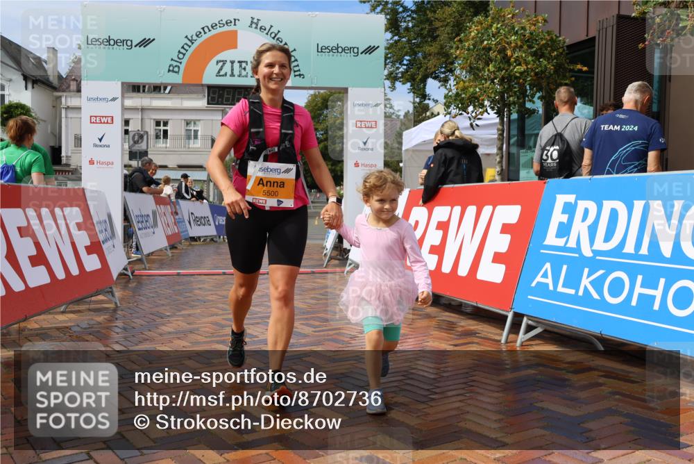 31.08.2025 - 21. Blankeneser Heldenlauf Strokosch-Dieckow http://msf.ph/oto/8702736 31.08.2025 13:23:30 Ziel 5500 meine-sportfotos.de