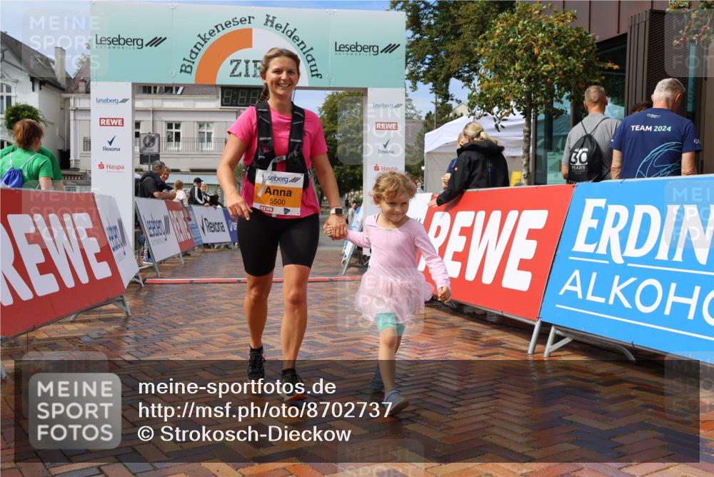 31.08.2025 - 21. Blankeneser Heldenlauf Strokosch-Dieckow http://msf.ph/oto/8702737 31.08.2025 13:23:30 Ziel 5500 meine-sportfotos.de