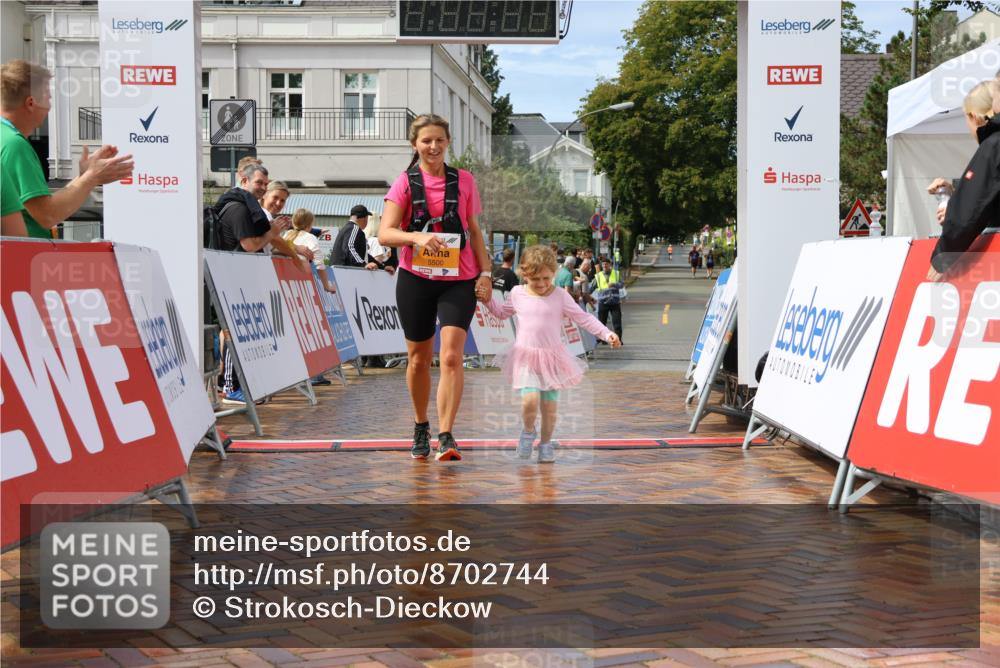 31.08.2025 - 21. Blankeneser Heldenlauf Strokosch-Dieckow http://msf.ph/oto/8702744 31.08.2025 13:23:28 Ziel 5500 meine-sportfotos.de