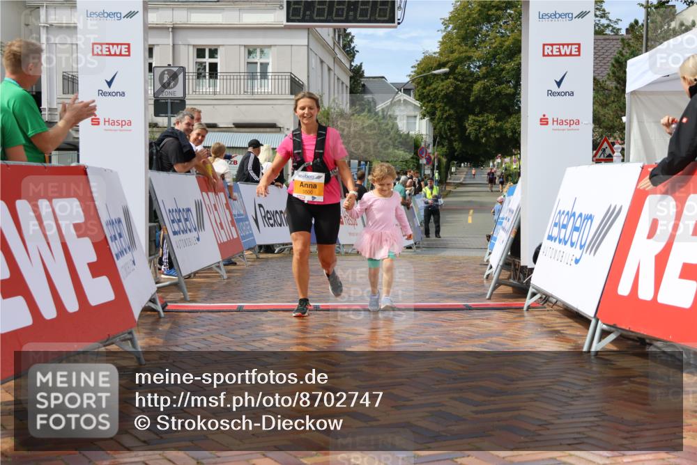 31.08.2025 - 21. Blankeneser Heldenlauf Strokosch-Dieckow http://msf.ph/oto/8702747 31.08.2025 13:23:28 Ziel 5500 meine-sportfotos.de