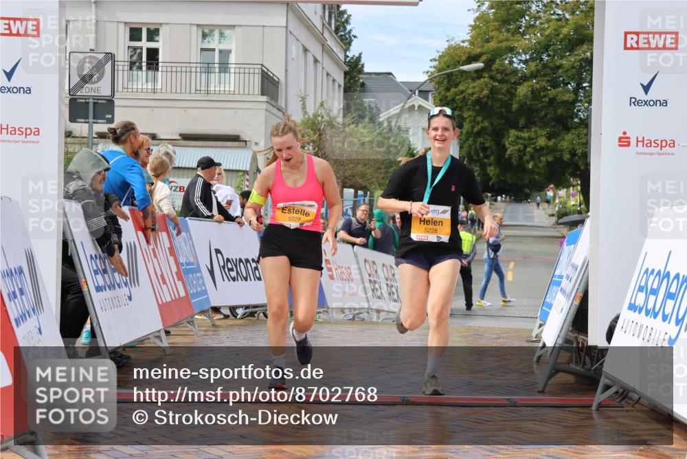31.08.2025 - 21. Blankeneser Heldenlauf Strokosch-Dieckow http://msf.ph/oto/8702768 31.08.2025 13:19:45 Ziel 5229, 5543 meine-sportfotos.de