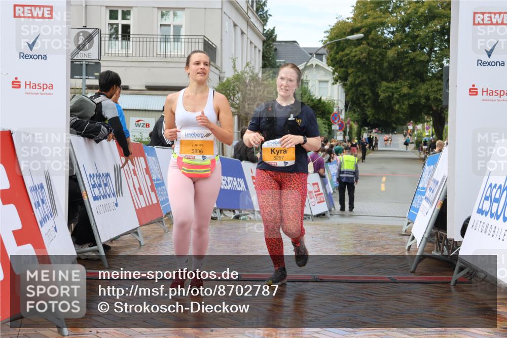 31.08.2025 - 21. Blankeneser Heldenlauf Strokosch-Dieckow http://msf.ph/oto/8702787 31.08.2025 13:18:43 Ziel 5836, 5297 meine-sportfotos.de