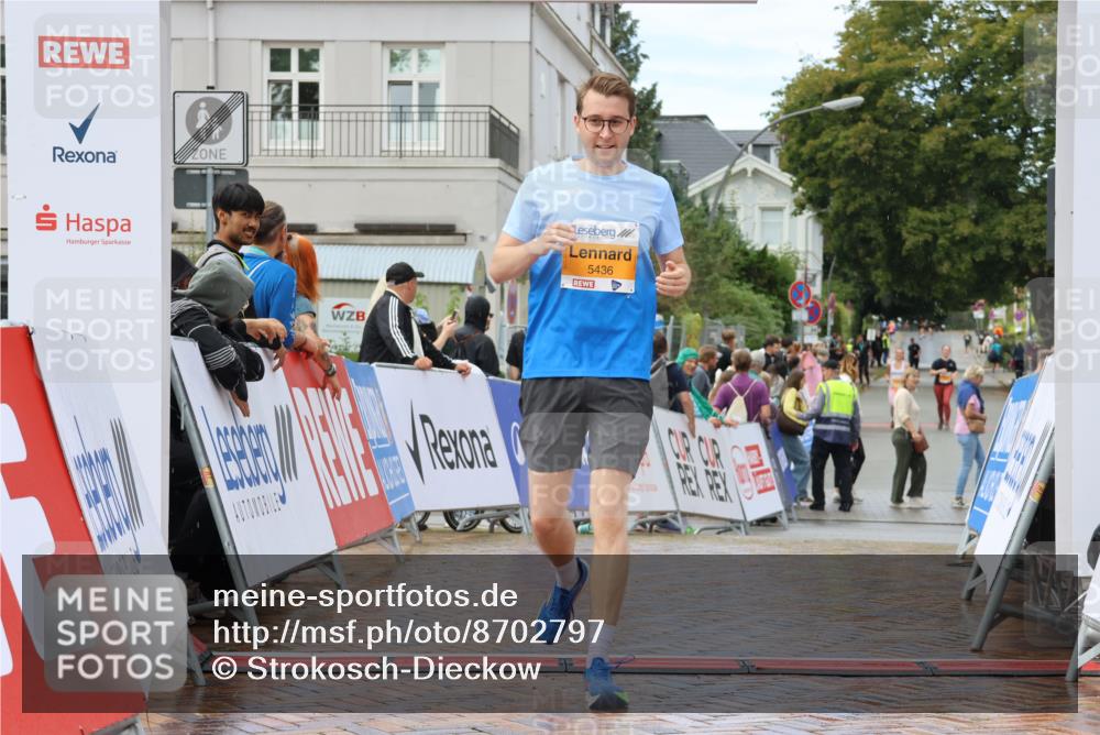 31.08.2025 - 21. Blankeneser Heldenlauf Strokosch-Dieckow http://msf.ph/oto/8702797 31.08.2025 13:18:24 Ziel 5436 meine-sportfotos.de