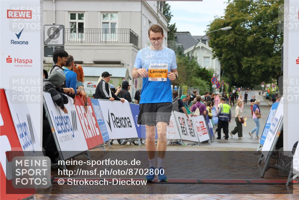 31.08.2025 - 21. Blankeneser Heldenlauf Strokosch-Dieckow http://msf.ph/oto/8702800 31.08.2025 13:18:24 Ziel 5436 meine-sportfotos.de