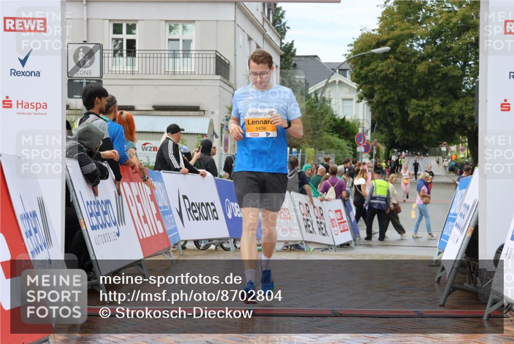 31.08.2025 - 21. Blankeneser Heldenlauf Strokosch-Dieckow http://msf.ph/oto/8702804 31.08.2025 13:18:24 Ziel 5436 meine-sportfotos.de