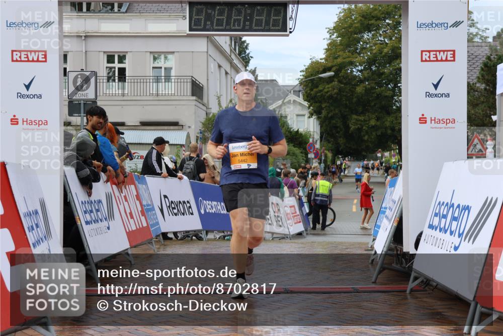 31.08.2025 - 21. Blankeneser Heldenlauf Strokosch-Dieckow http://msf.ph/oto/8702817 31.08.2025 13:18:06 Ziel 5442 meine-sportfotos.de