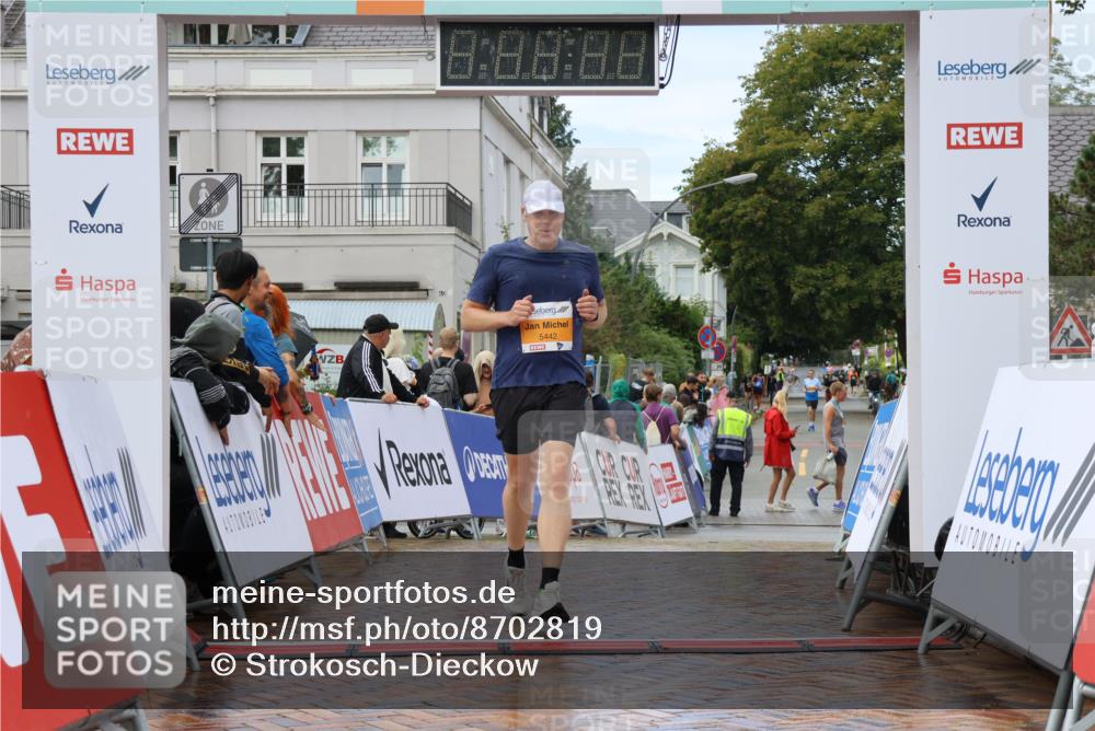 31.08.2025 - 21. Blankeneser Heldenlauf Strokosch-Dieckow http://msf.ph/oto/8702819 31.08.2025 13:18:05 Ziel 5442 meine-sportfotos.de