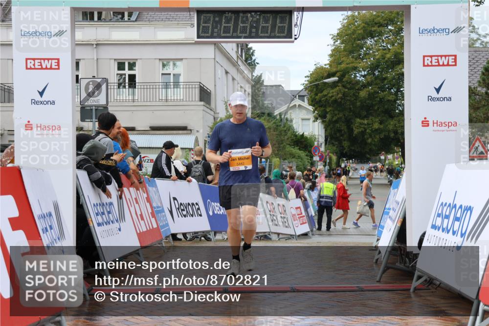 31.08.2025 - 21. Blankeneser Heldenlauf Strokosch-Dieckow http://msf.ph/oto/8702821 31.08.2025 13:18:05 Ziel 5442 meine-sportfotos.de