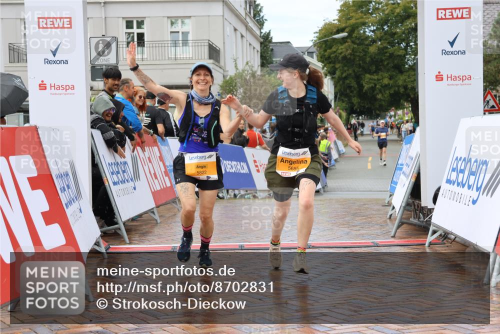 31.08.2025 - 21. Blankeneser Heldenlauf Strokosch-Dieckow http://msf.ph/oto/8702831 31.08.2025 13:17:52 Ziel 5655, 5822 meine-sportfotos.de